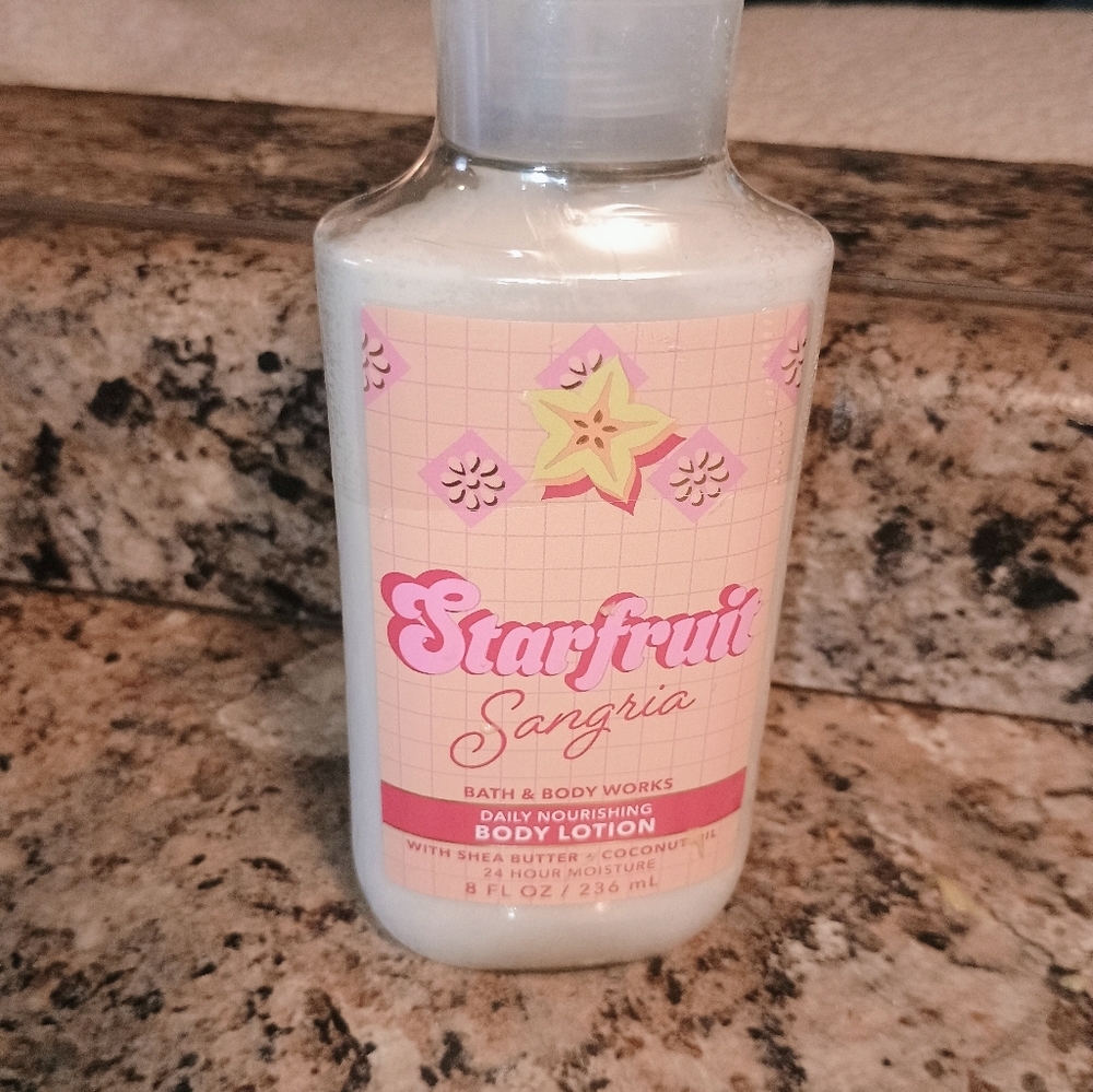 Bath & Body Works Starfruit Sangria Body Lotion - Cream and Pink - Picture 3 of 5